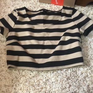 Forever 21 m cropped tee tan and black great condition